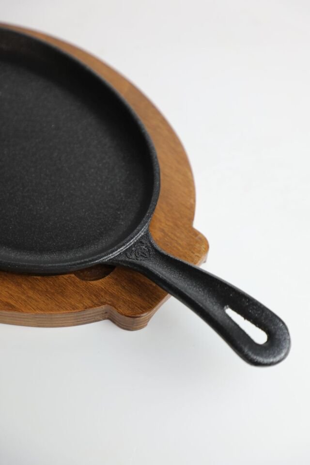 Döküm Altı Fajita Steak Sunum Kesme Tahtası Ahşap