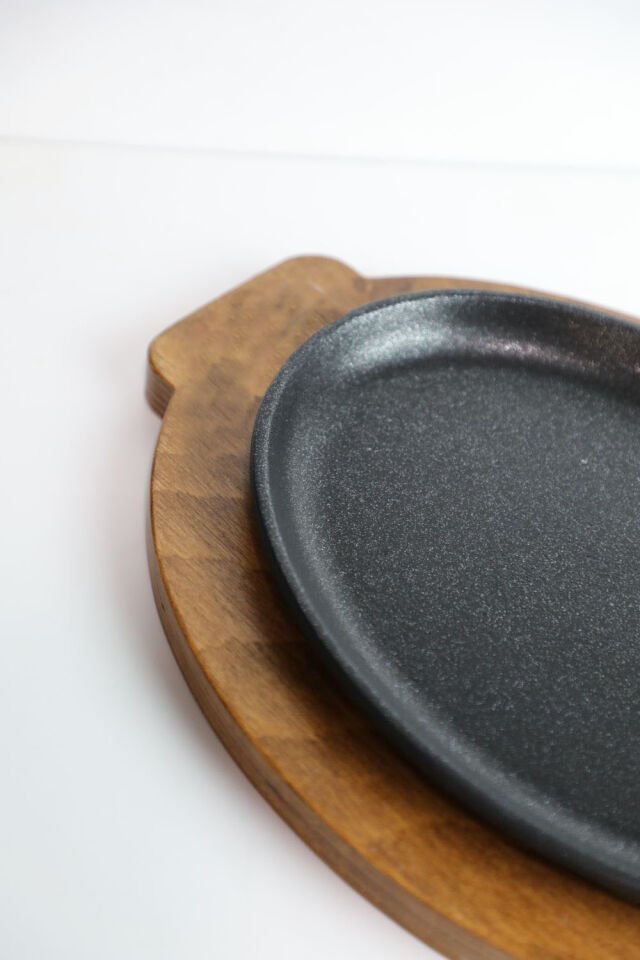 Döküm Altı Fajita Steak Sunum Kesme Tahtası Ahşap