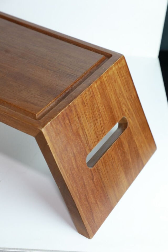 Açılı Ayaklı Kulp Yuvalı Steak Sunum 22X50,5 H:13 CM