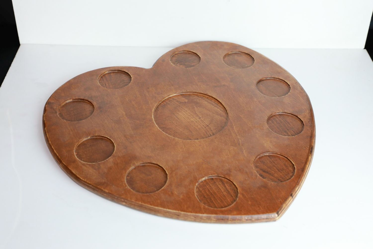 11 Gözlü Kalp Tasarımlı Balayı Sunum Tepsisi