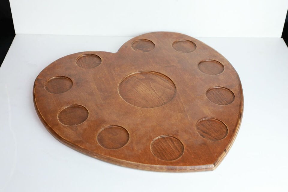 11 Gözlü Kalp Tasarımlı Balayı Sunum Tepsisi