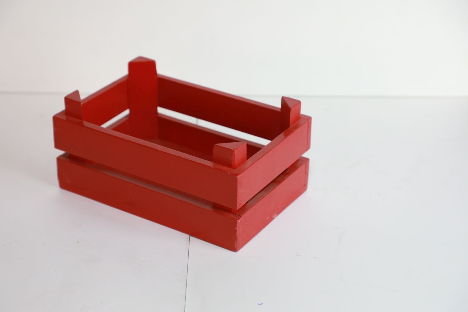 Kırmızı Renk Ahşap Sunum Kasası 14x21x8 cm