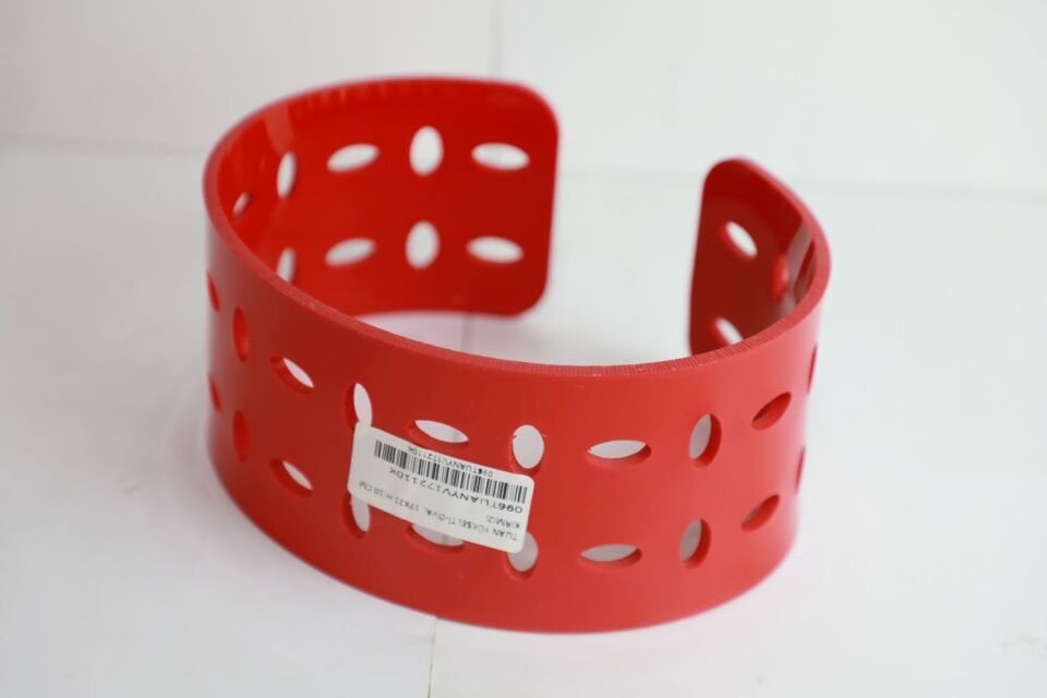 Oval Kırmızı 17x21 H:10 cm Masa Üstü Yükselti (ABS)