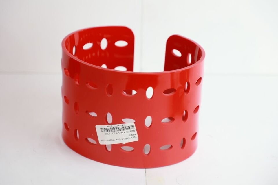 Oval Kırmızı 17x21 H:15 cm Masa Üstü Yükselti (ABS)