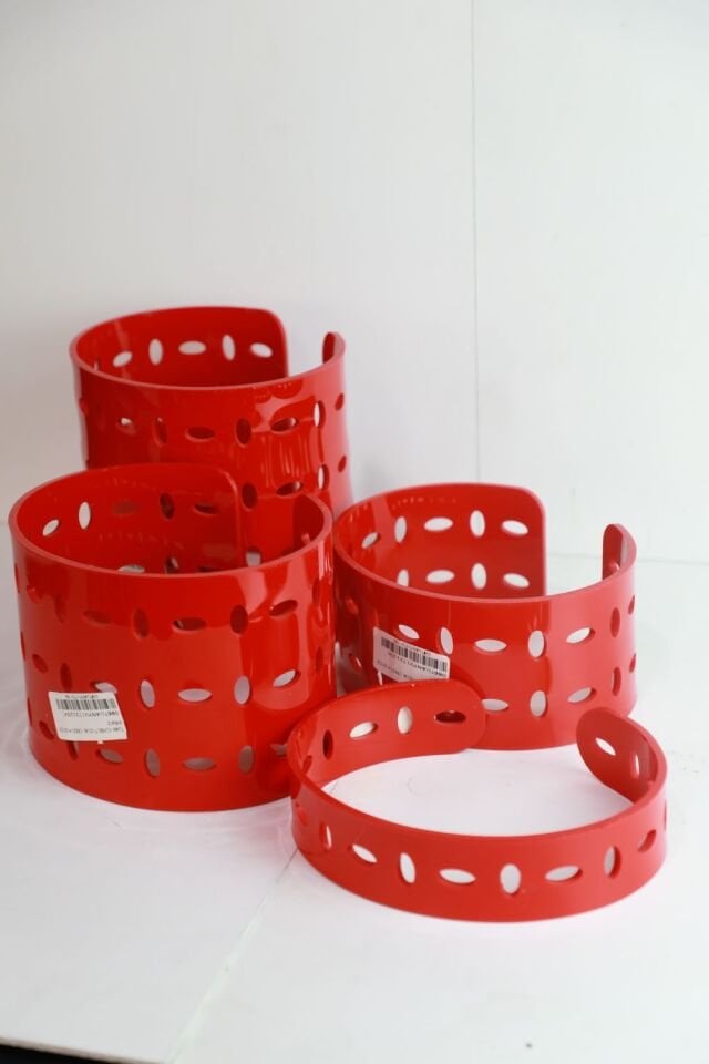 Oval Kırmızı 17x21 H:15 cm Masa Üstü Yükselti (ABS)