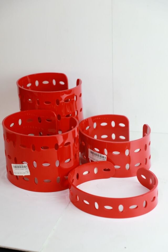 Oval Kırmızı 17x21 H:15 cm Masa Üstü Yükselti (ABS)
