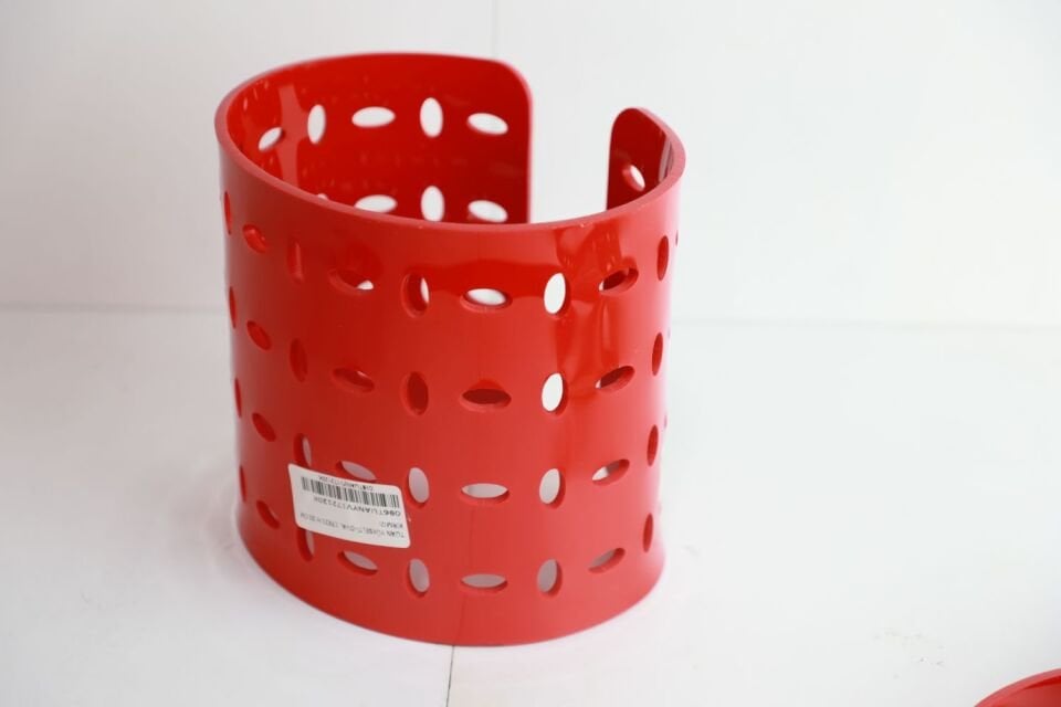 Oval Kırmızı 17x21 H:20 cm Masa Üstü Yükselti (ABS)