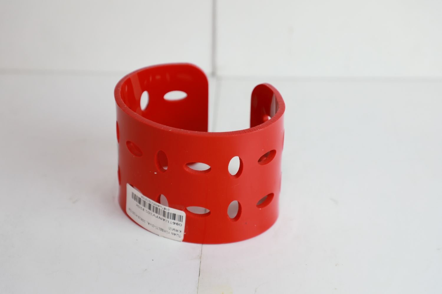 Oval Kırmızı 10x13 H:10 cm Masa Üstü Yükselti (ABS)