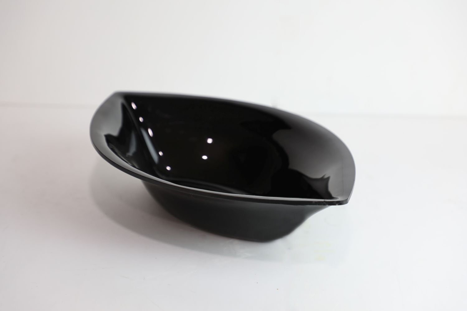 26x38 cm Siyah Oval Küvet (ABS)