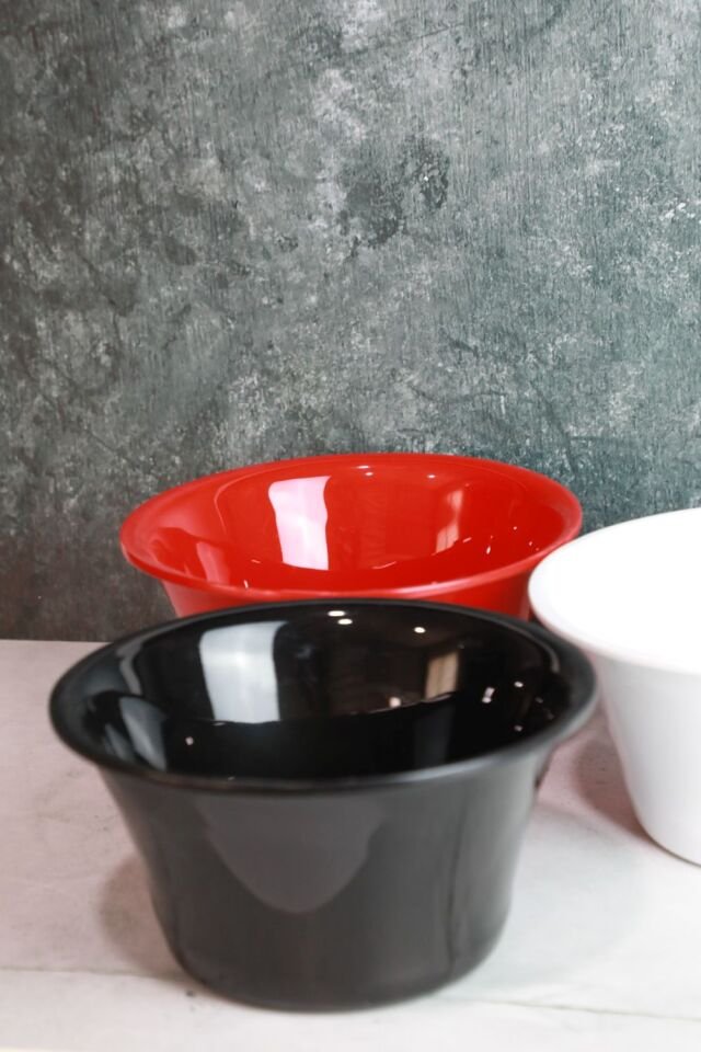 23 cm Siyah Konik Sunum Kasesi (ABS)