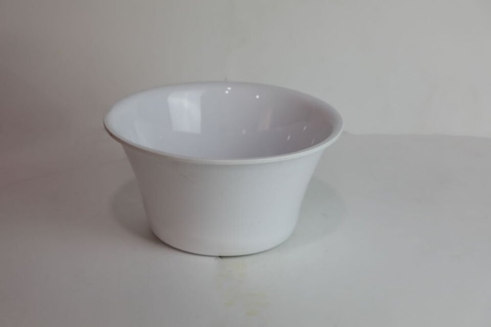 23 cm Beyaz Konik Sunum Kasesi (ABS)