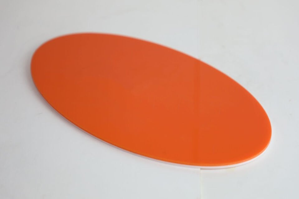 Oval Tasarımlı Turuncu Beyaz 30x45 Tepsi (Akrilik)