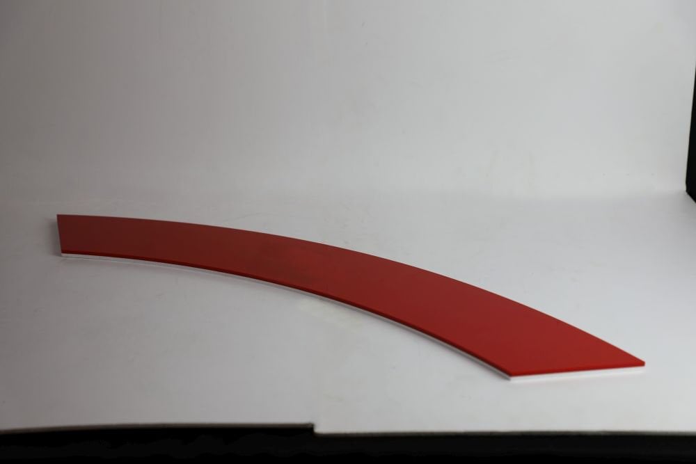 Yay Sunum Tepsisi 12x80 cm Beyaz Kırmızı (ABS)