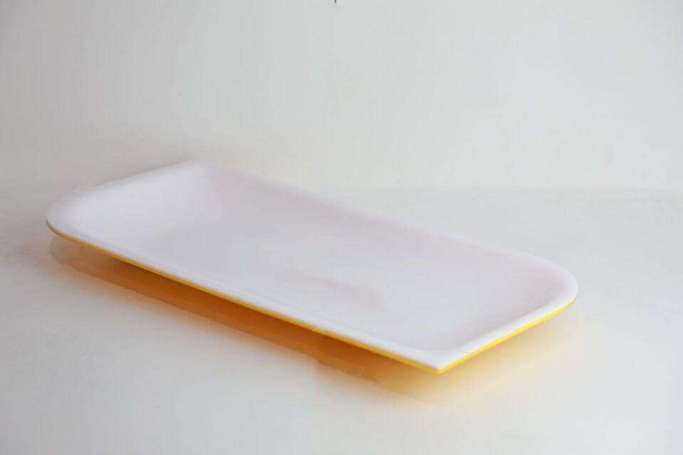 Kavisli Kenarlı Dikdörtgen Sarı Beyaz (Akrilik)